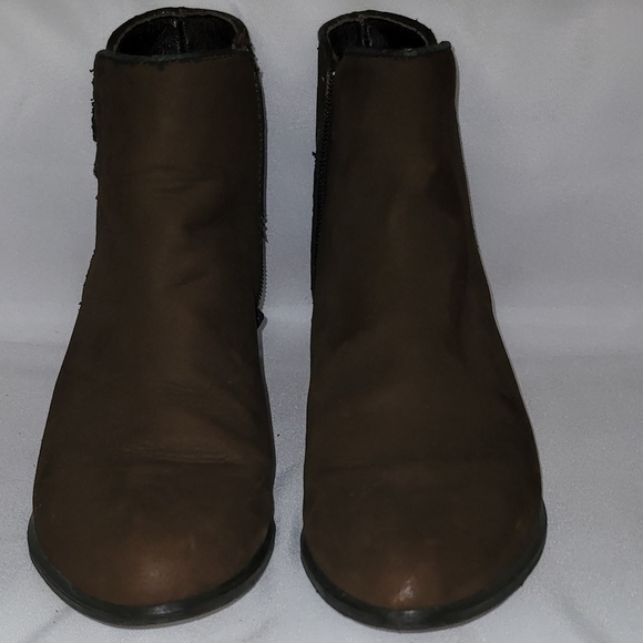 Steve Madden Leather Ankle Boots, (Brown - Size 8) - Picture 11 of 11